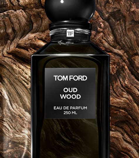 tom ford eau de parfum oud wood